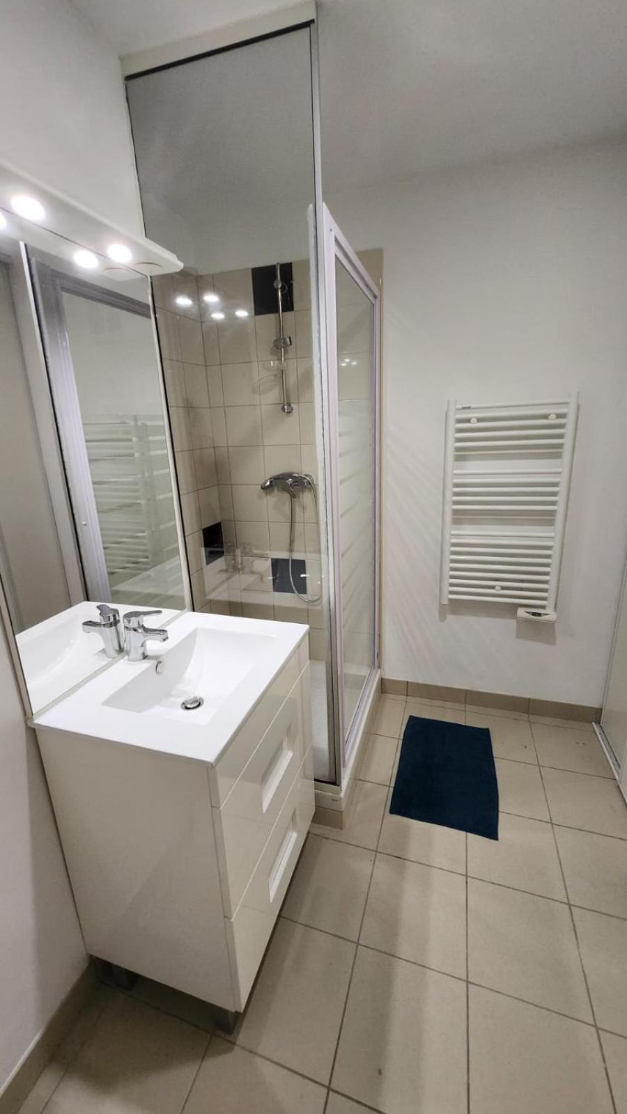 Charmant Appart Studio 30M2 Avec Terrasse 10M2 Vieux Port - Panier - Host Elite Marseille Exterior photo